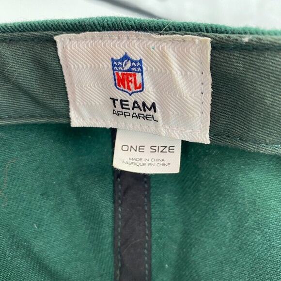 NFL Green Bay Packers Logo Snapback Trucker Hat Green Yellow Adjustable - Picture 2 of 6